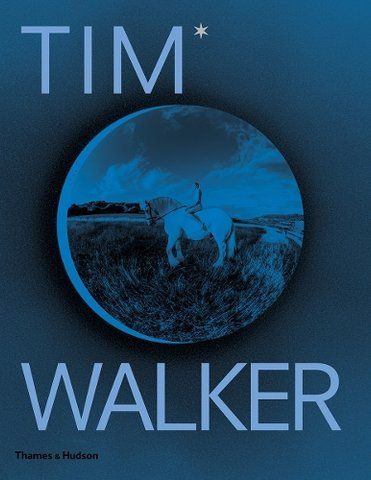 Книга Tim Walker: Shoot for the Moon - обкладинка